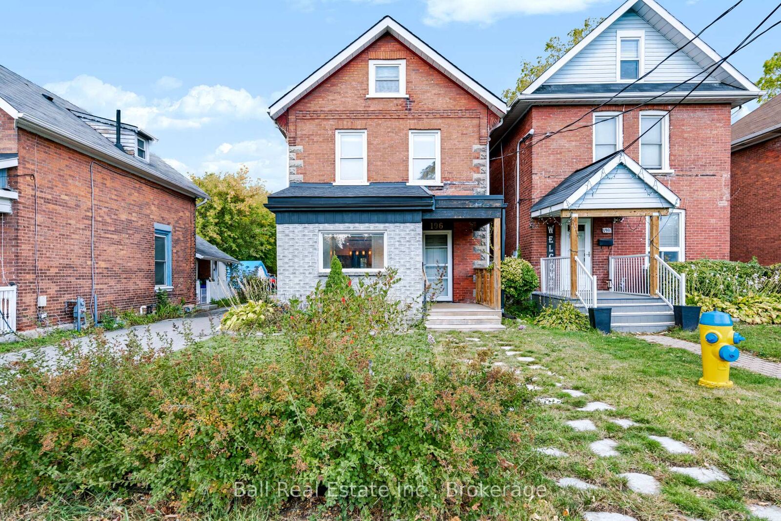 Property Photo:  196 Perry Street  ON K9J 2J2 