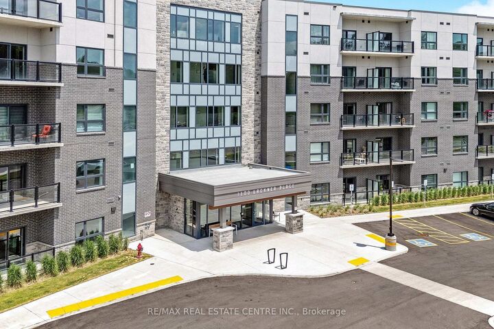 Property Photo:  1100 Lackner Place 517  ON N2A 0L3 