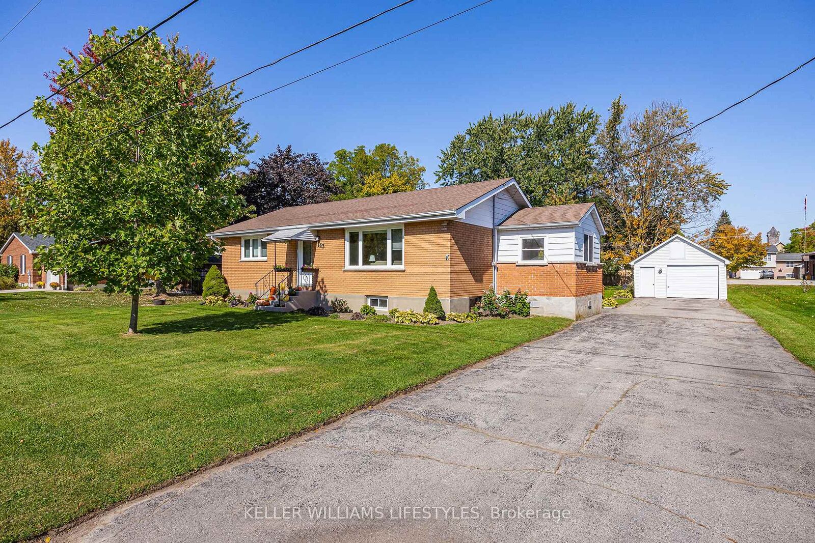 Property Photo:  143 Annie Ada Shipley Street  ON N0M 1A0 