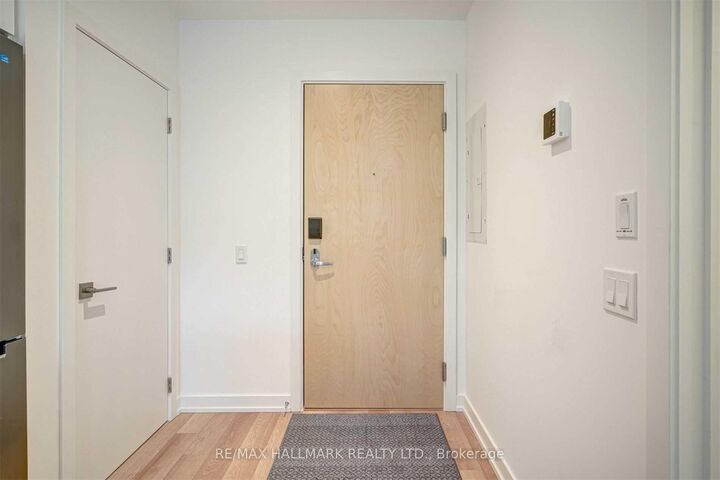 Property Photo:  120 Carrick Trail 207  ON P1P 1T9 