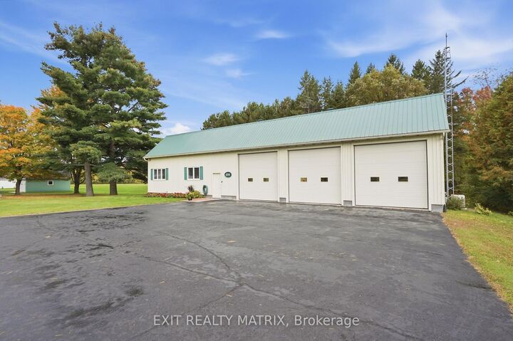 Property Photo:  656 Ch Station Road  ON K0B 1A0 