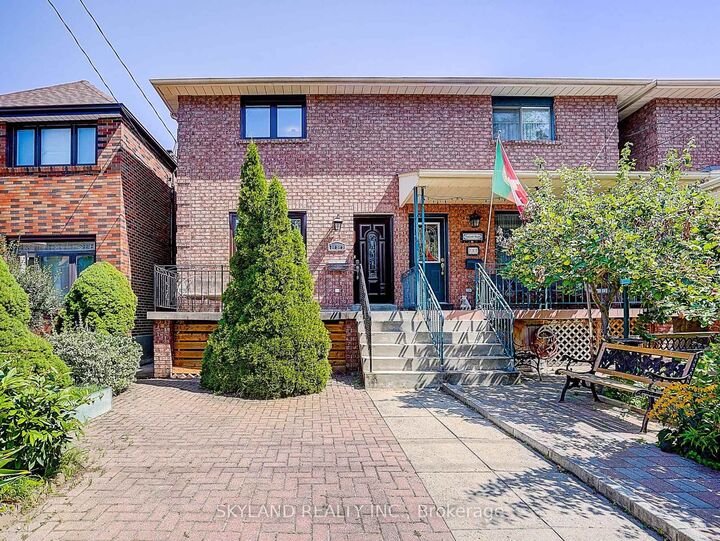 Property Photo: 759 Shaw Street ON M6G 3L9
