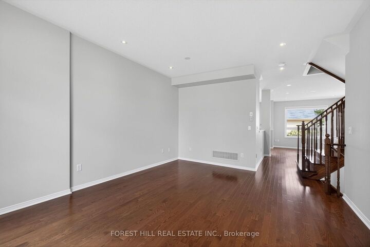 Property Photo:  2537 Postmaster Drive  ON L6M 0L6 