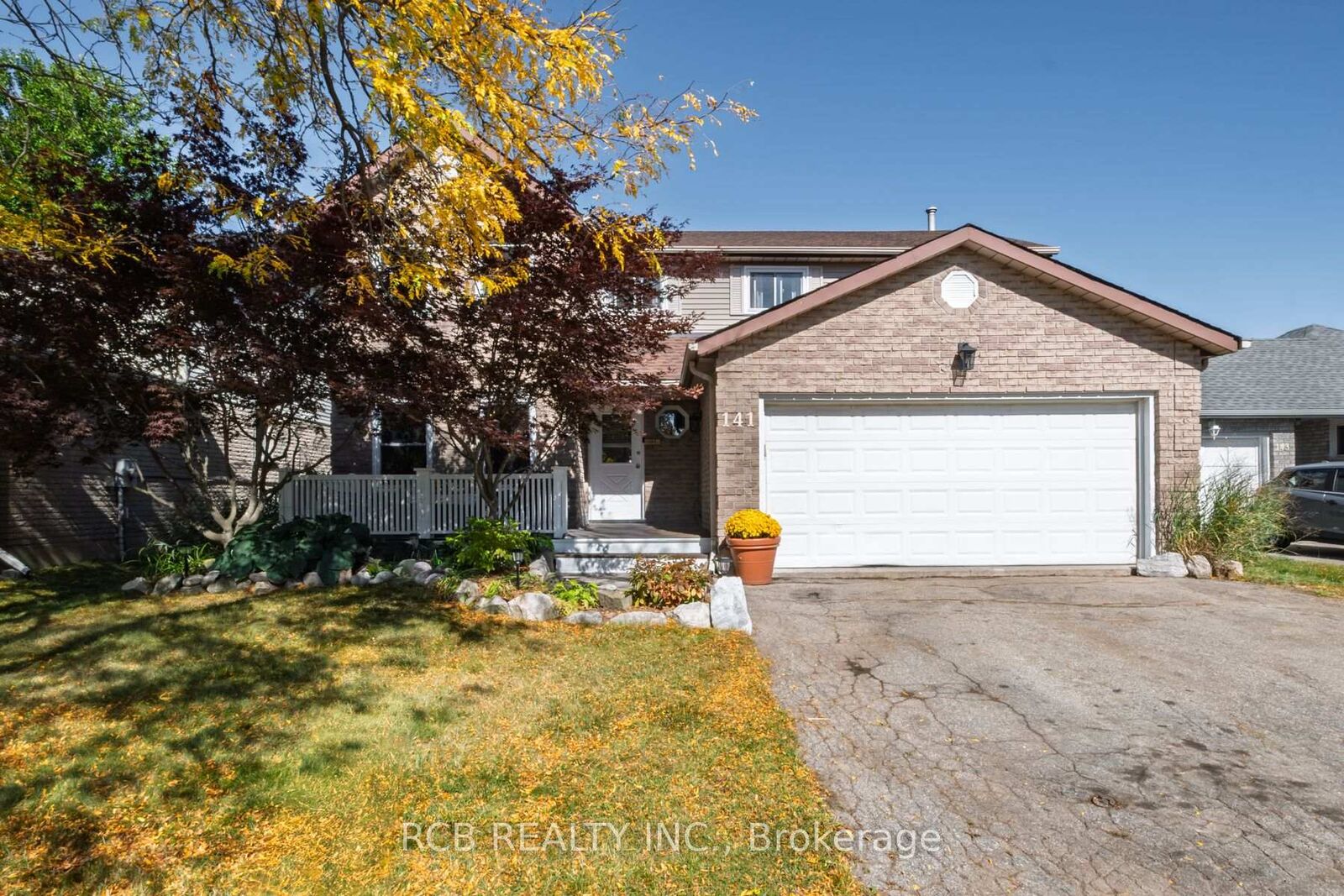 Property Photo:  141 Viscount Road  ON N3P 1Y6 