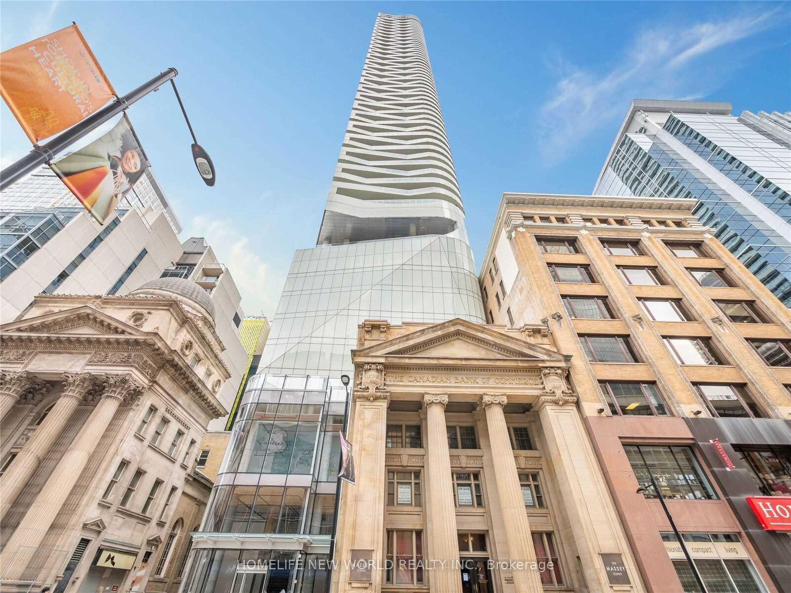 Property Photo: 197 Yonge Street 1806 ON M5B 0C1