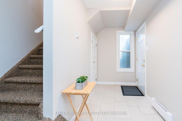 Property Photo:  1855 Aldersbrook Road 24  ON N6G 4R4 