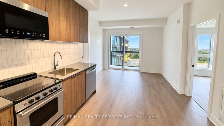 Property Photo:  3008 William Cutmore Boulevard 615  ON L6H 8A4 