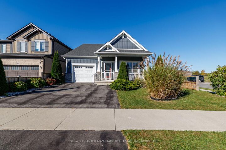 Photo de la propriété: 285 South Pelham Road ON L3C 0E6