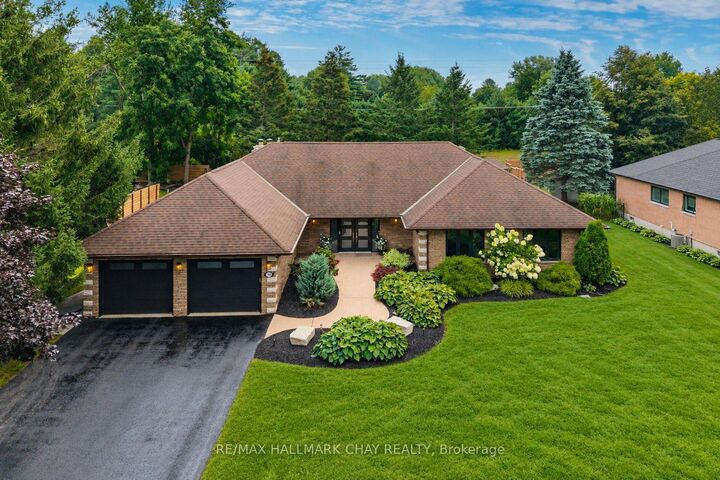 Property Photo:  98 Idlewood Drive  ON L9X 0M5 