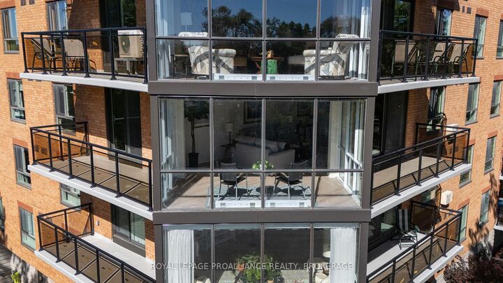 Property Photo:  115 Barrett Court 406  ON K7L 5H6 