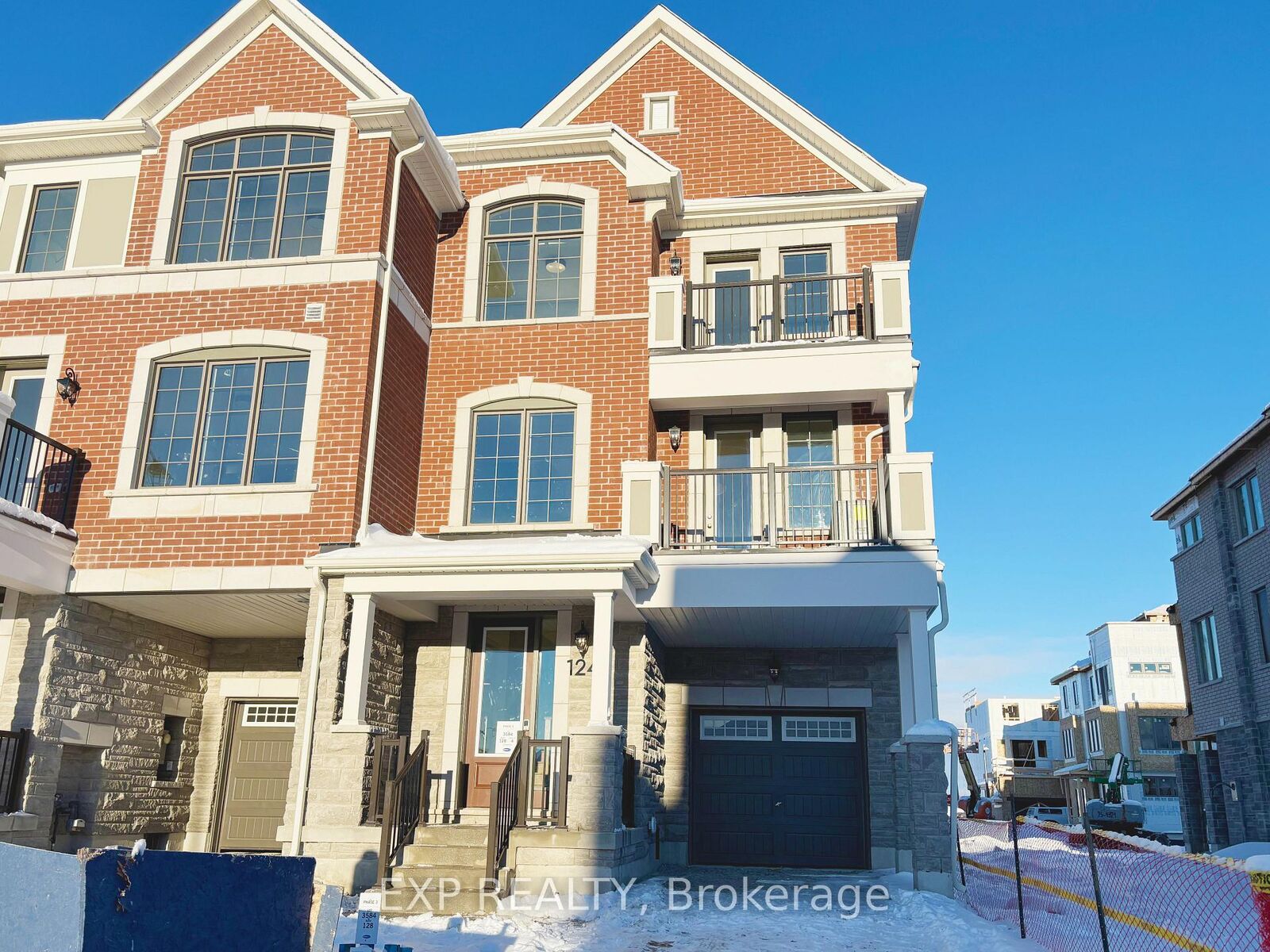 Property Photo:  124 Azure Drive  ON L6C 1N3 