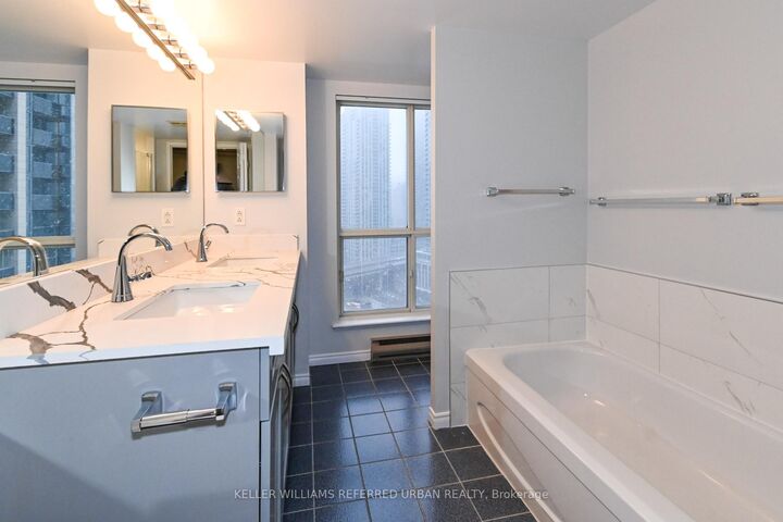 Property Photo: 25 The Esplanade N/A 1604 ON M5E 1W5