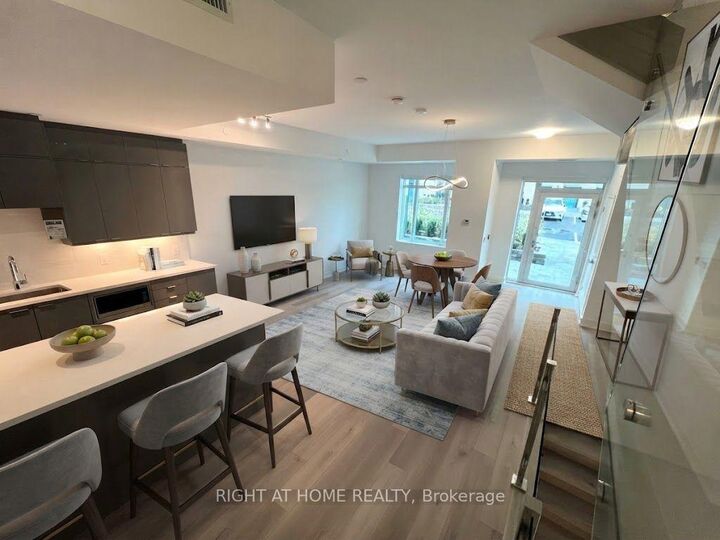 Property Photo:  11782 Ninth Line 105 A  ON L4A 5E9 