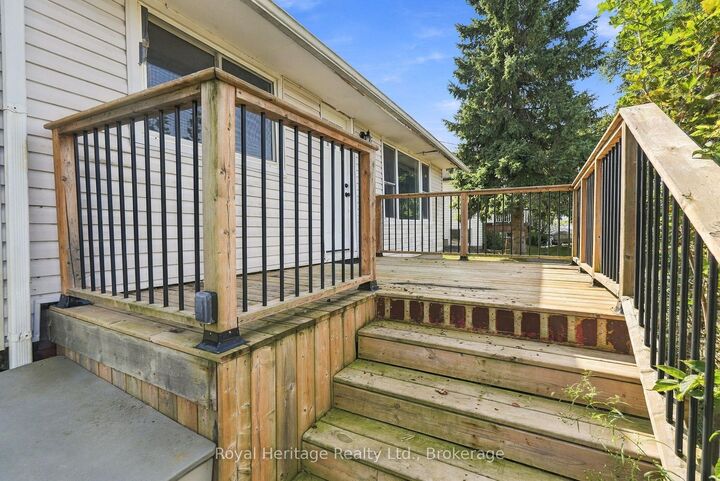 Property Photo:  127 Coleman Crescent  ON L0B 1K0 