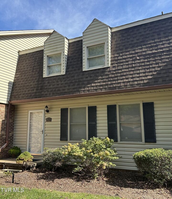 Property Photo:  2123 Hickory Springs Road  TN 37604 