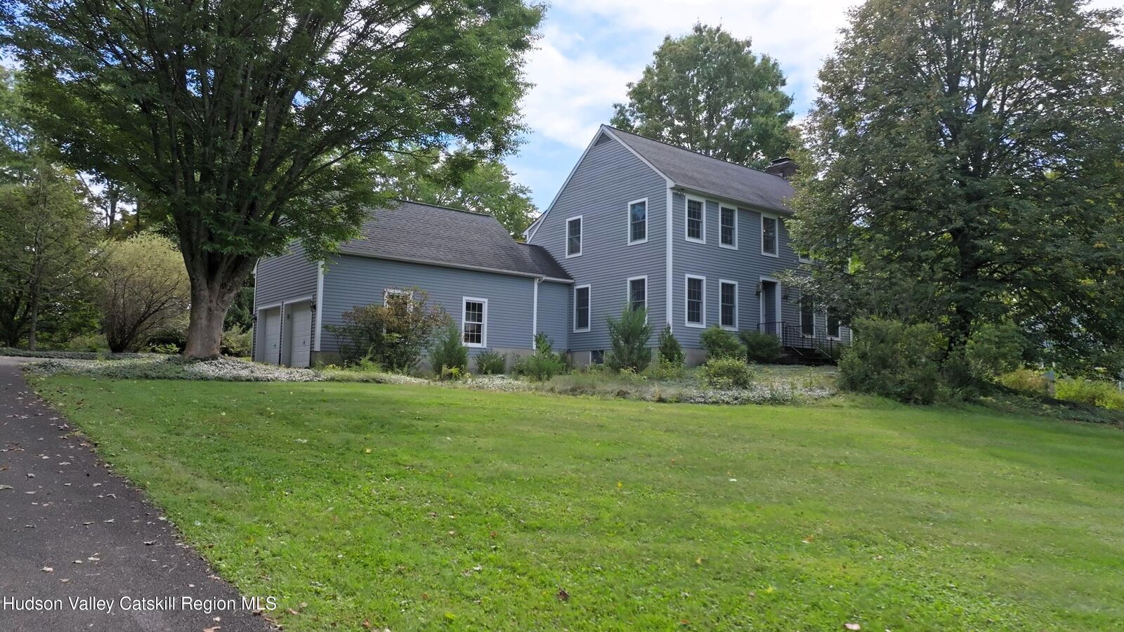 Property Photo:  122 Ny-208  NY 12561 