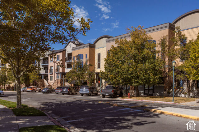 Property Photo: 5015 N Edgewood Dr 102 UT 84604