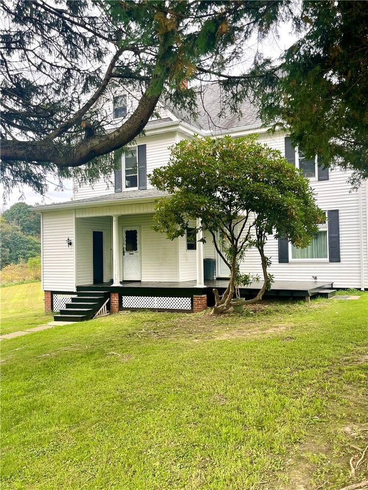 Property Photo:  134 Cherie Lane  PA 15658 