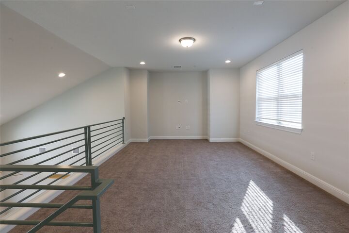 Property Photo:  432 E Arrowhead Vine Street  TX 78641 