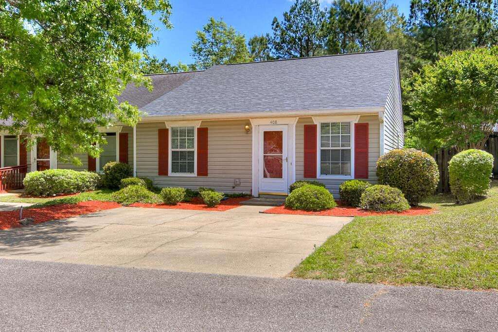 Property Photo:  408 Tracewood Place  SC 29803 