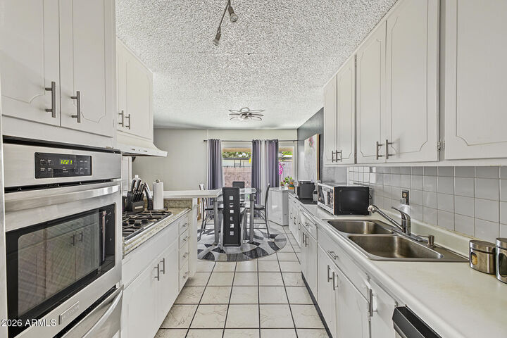 Property Photo:  6767 N 7th Street 130  AZ 85014 
