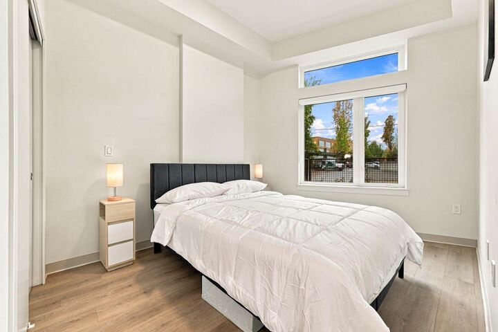 Property Photo:  1529 Oxford Street 111  BC V7J 0G2 