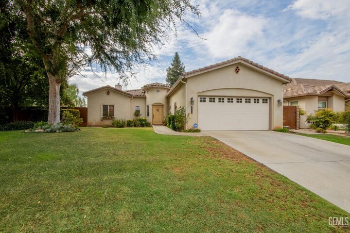 Property Photo:  6313 Bellorita Drive  CA 93306 