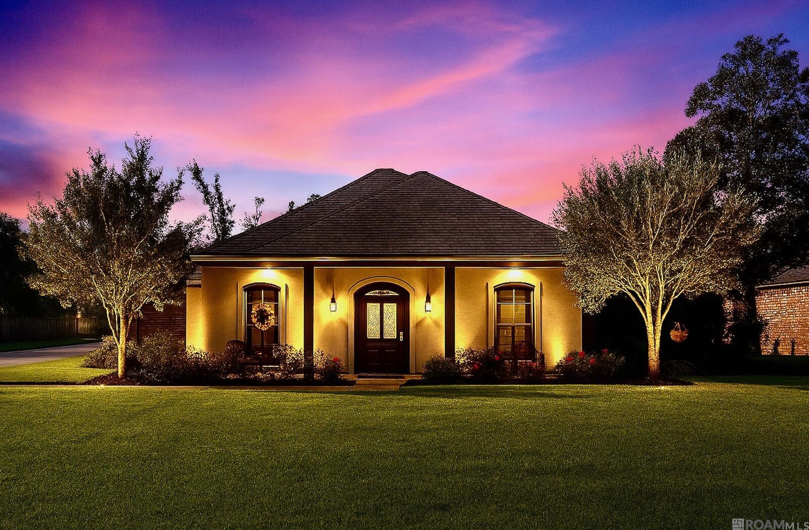 Property Photo: 8788 Wyeth Dr LA 70706