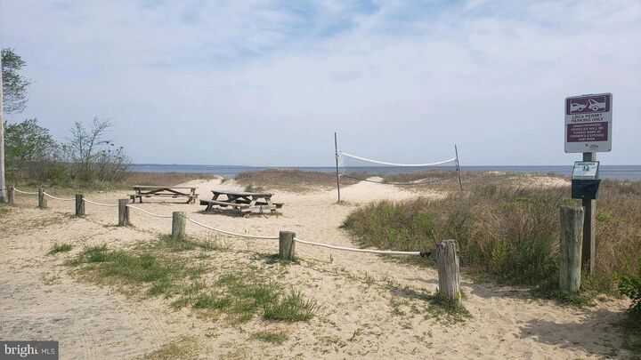 Property Photo:  1554 N Harbor Drive  MD 20685 