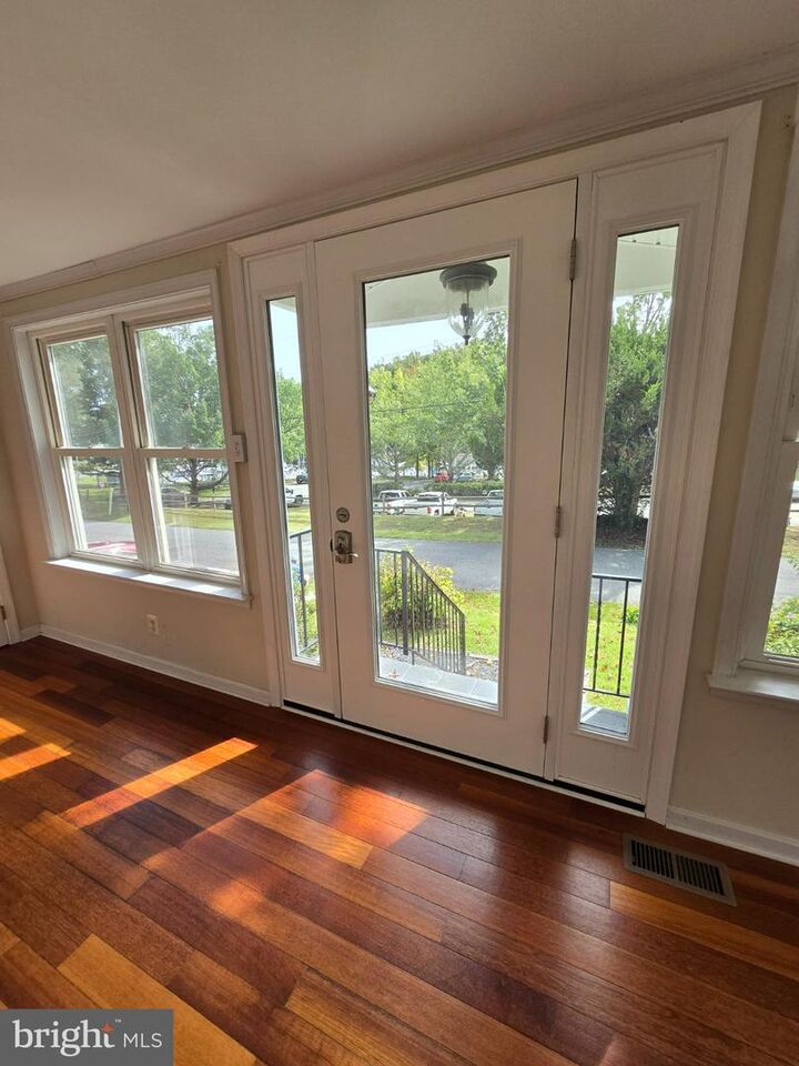 Property Photo: 1554 N Harbor Drive MD 20685