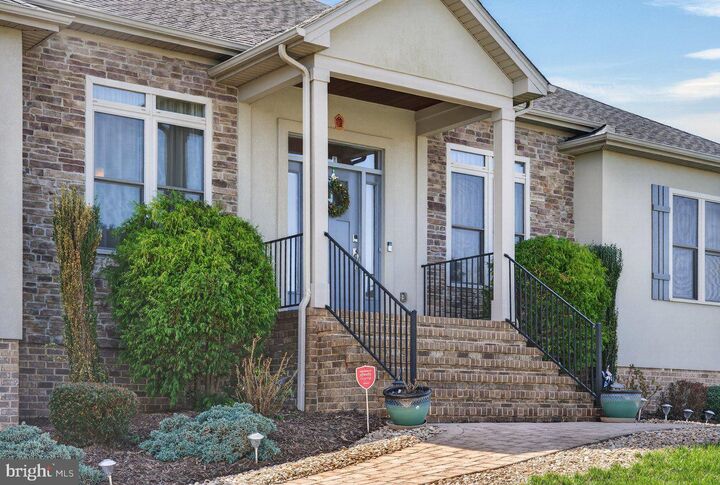 Property Photo:  2005 Marigold Circle  VA 22801 