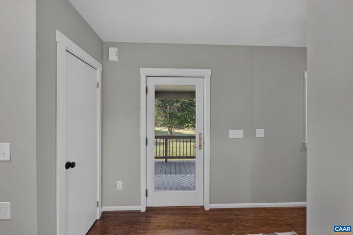 Property Photo:  3155 Buck Island Rd  VA 22903 