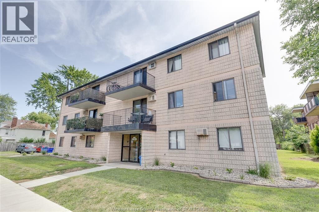 Property Photo: 3355 Sandwich Street 104 ON N9C 1B2