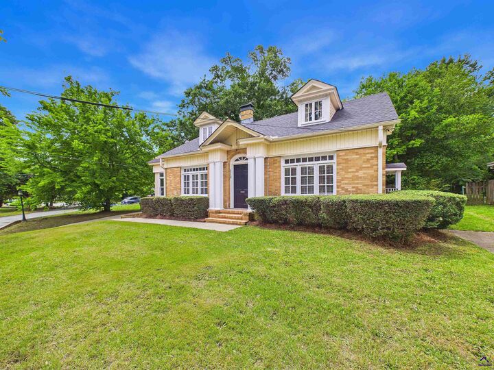 Property Photo: 3750 Avon Road GA 31204