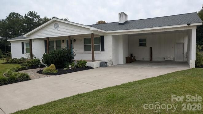 Property Photo: 226 Cauthen Street SC 29058