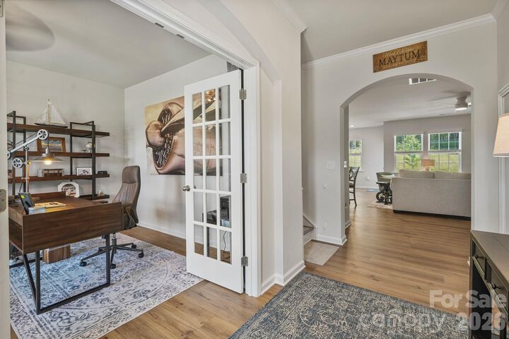 Property Photo: 107 Hollywood Court NC 28166