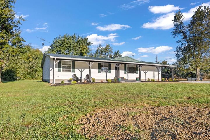 Property Photo:  11911 Oak Street  OH 45697 