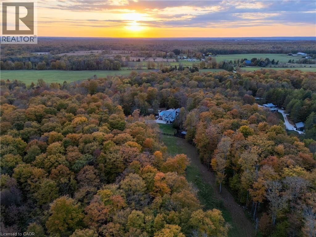 Property Photo:  517807 5th Concession Road North  ON N4K 5W4 
