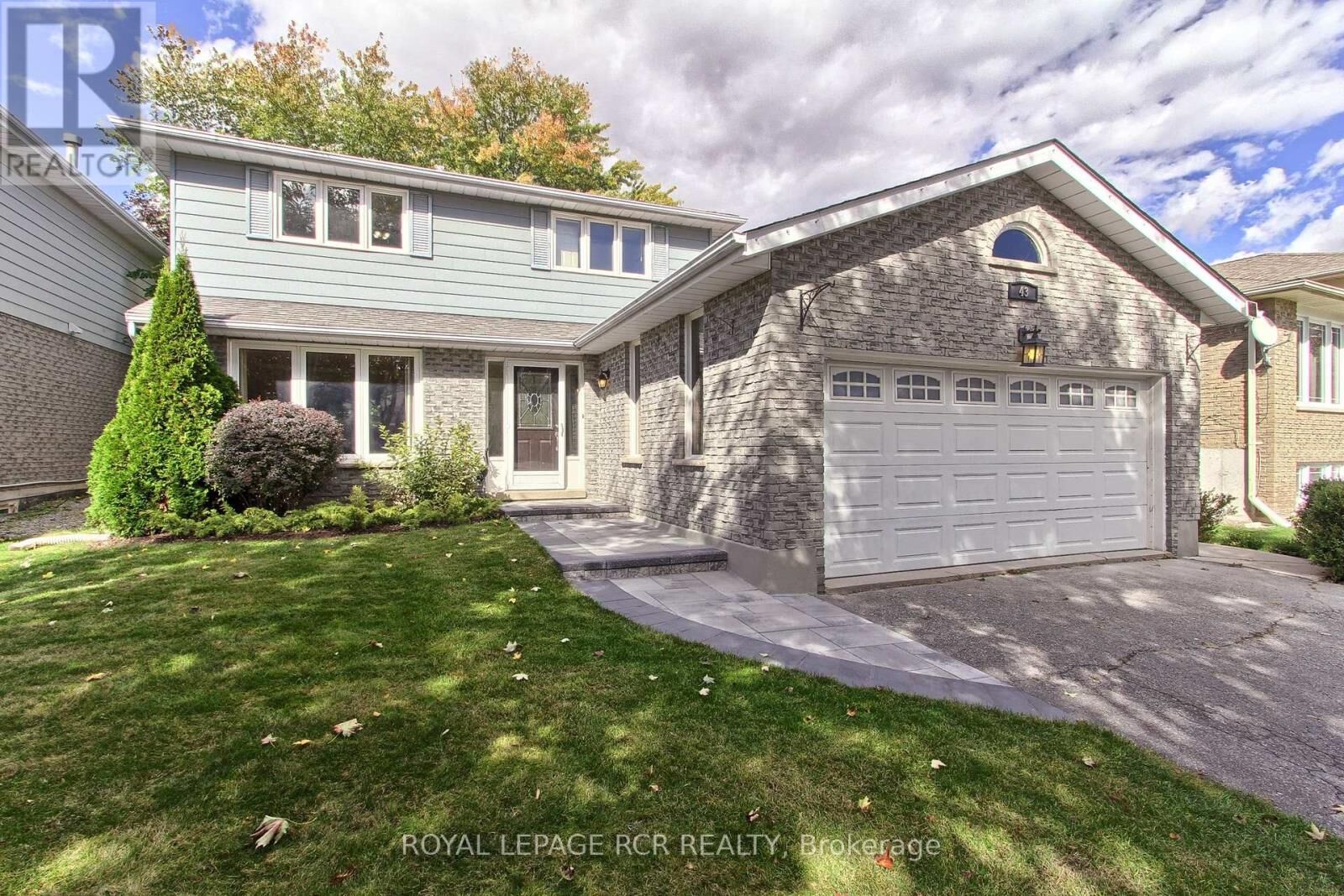 Property Photo:  43 Crown Crescent  ON L3Z 2M4 