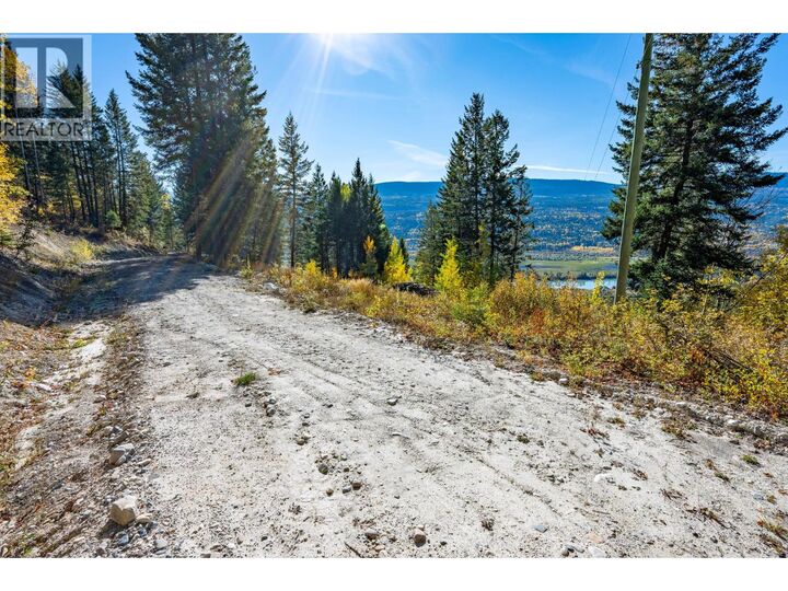 Property Photo:  3483 95 Highway Site 12  BC V0A 1L0 