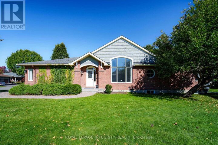 Property Photo:  804 Hot Springs Way  ON K1V 1R9 