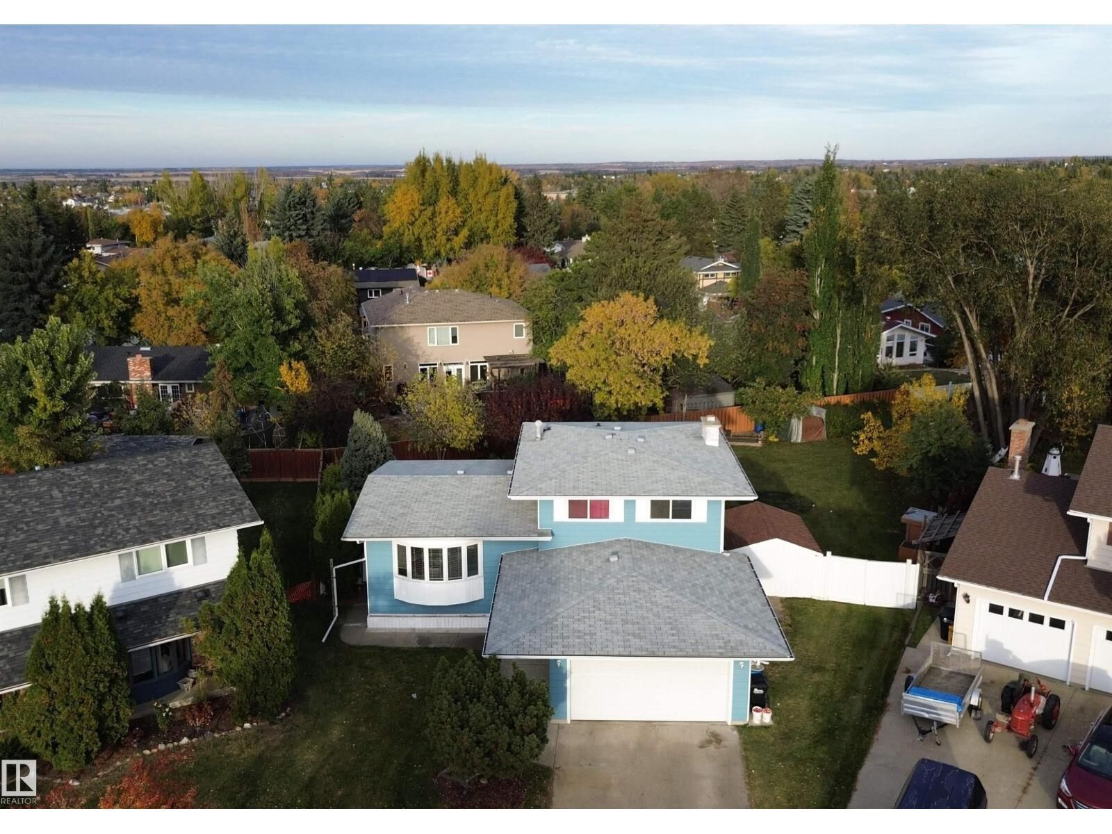 Property Photo:  4020 Galloway Ba  AB T8A 2L4 