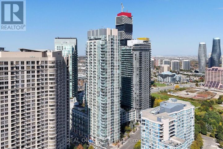 Property Photo:  225 Webb Drive 1611  ON L5B 4P2 