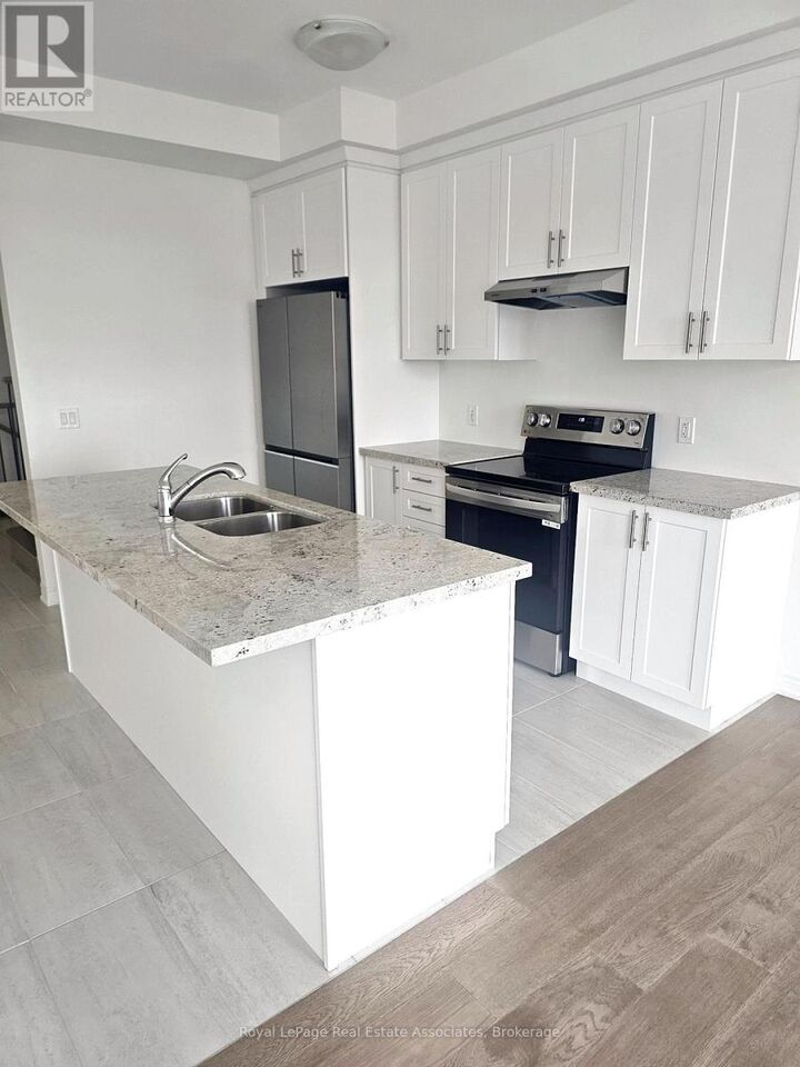 Property Photo:  75 Picardy Drive  ON L8J 0M7 