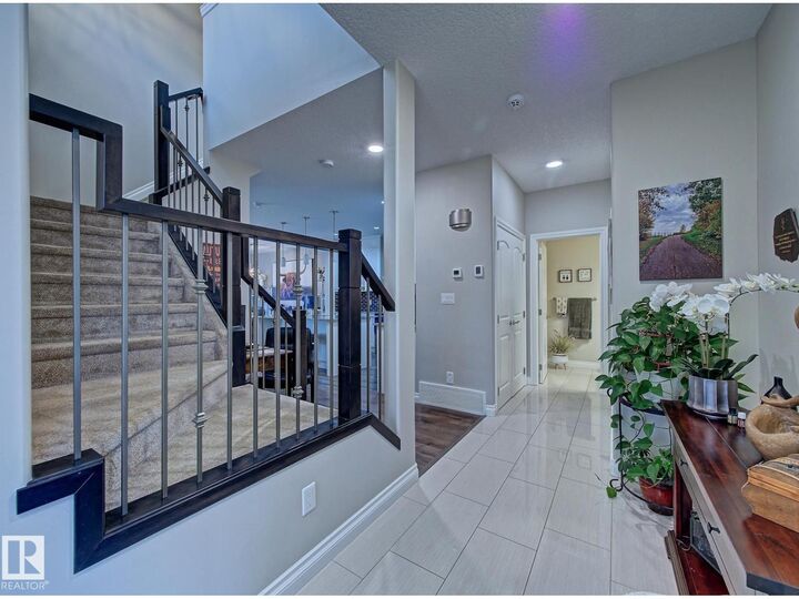 Property Photo:  2 Durrand Bn  AB T8L 0N2 
