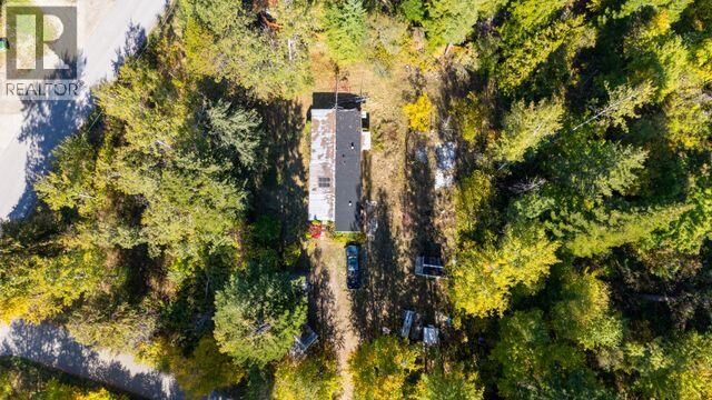 Property Photo:  2701 Leecrest Road  BC V1L 6L1 