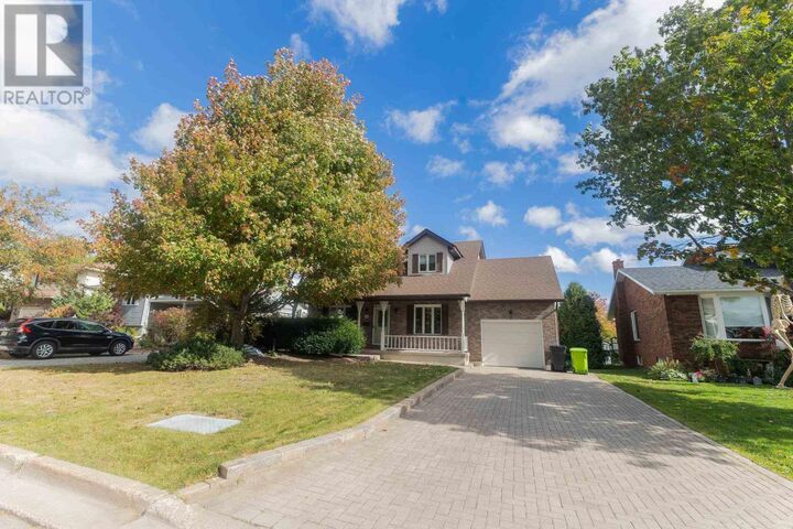 Property Photo: 40 Burton Rd ON P6B 5X1