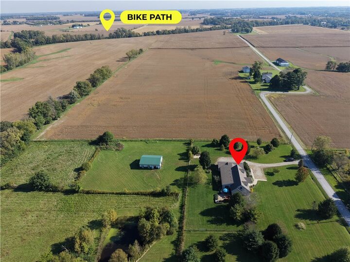 Property Photo:  2262 Grieves Road  OH 45385 