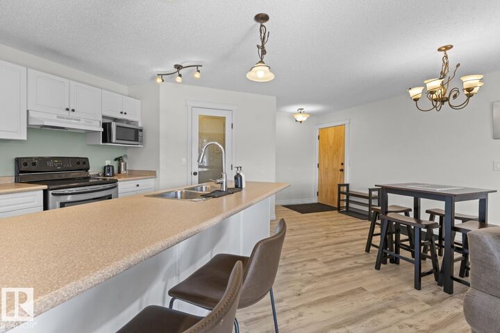 Property Photo:  901 16 Street 2203  AB T9M 0C3 