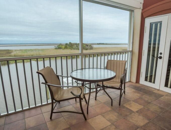 Property Photo:  329 Water St  FL 32320 